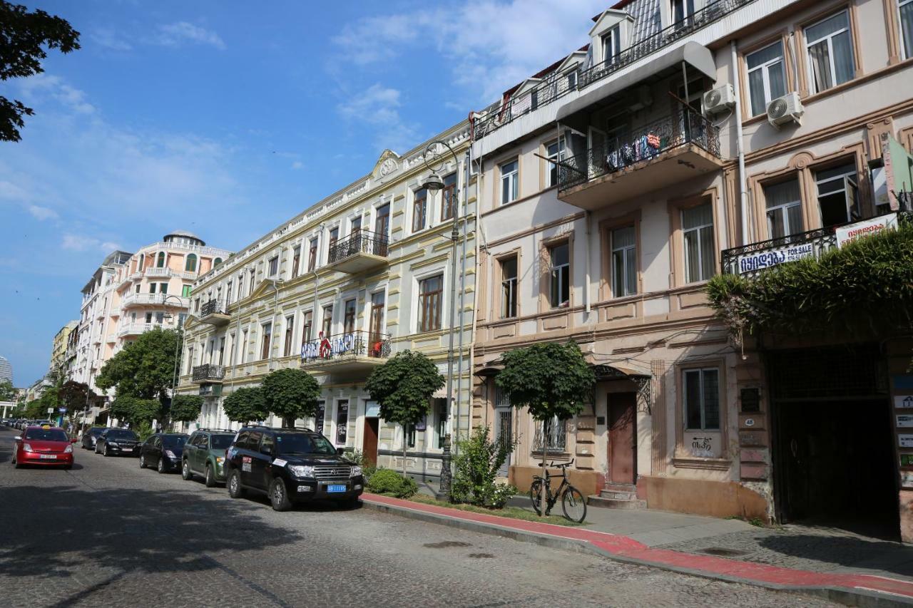 Makvalas Apartment In Batumi Centre المظهر الخارجي الصورة