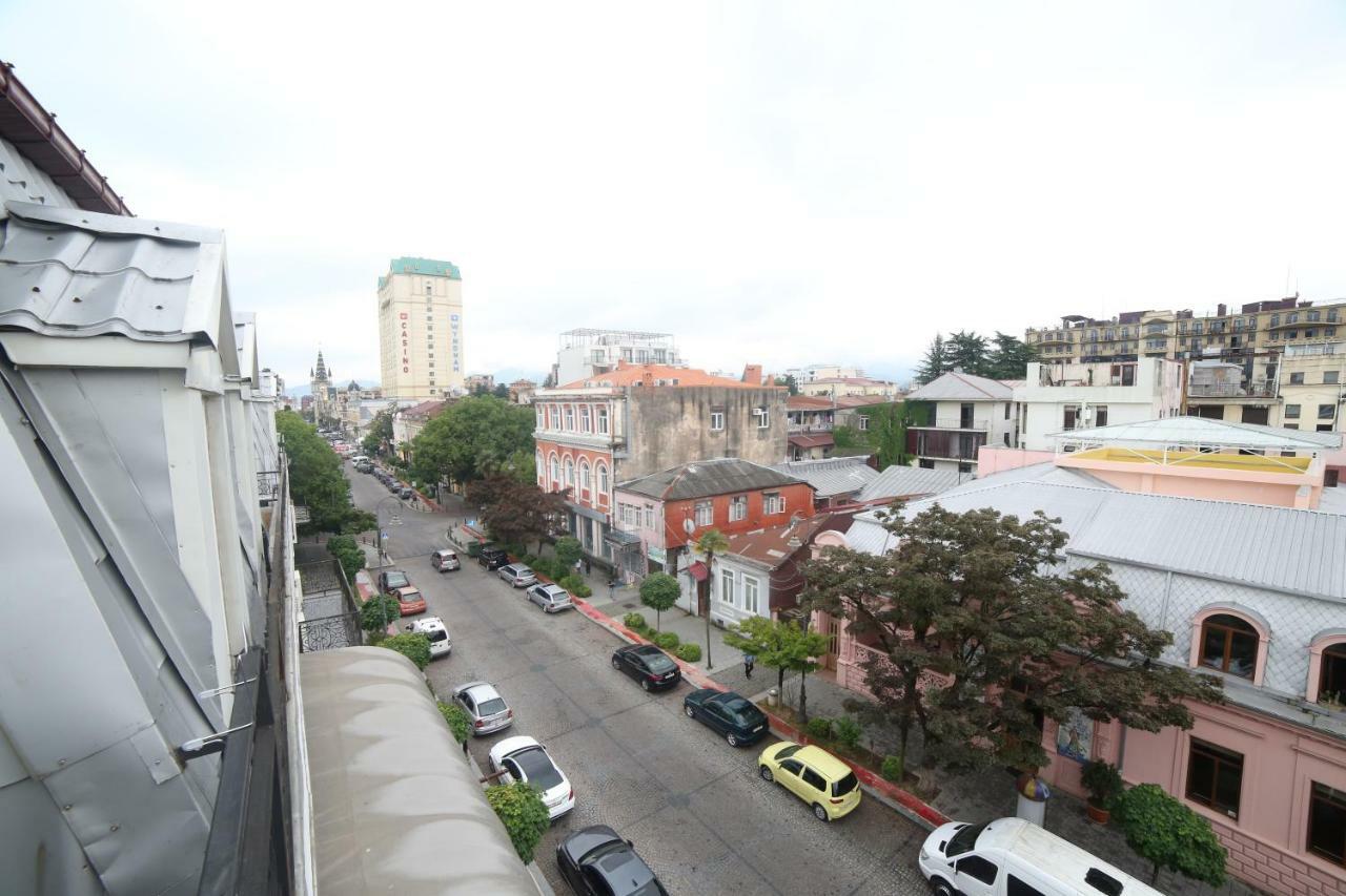 Makvalas Apartment In Batumi Centre المظهر الخارجي الصورة