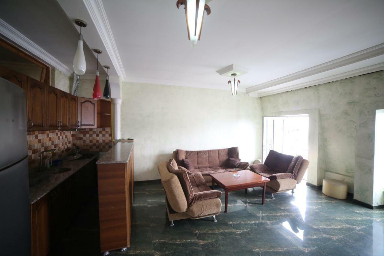 Makvalas Apartment In Batumi Centre المظهر الخارجي الصورة
